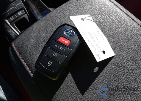 2025 Toyota Camry Xse z USA, uszkodzony, nr VIN 4T1DBADKXSU007218